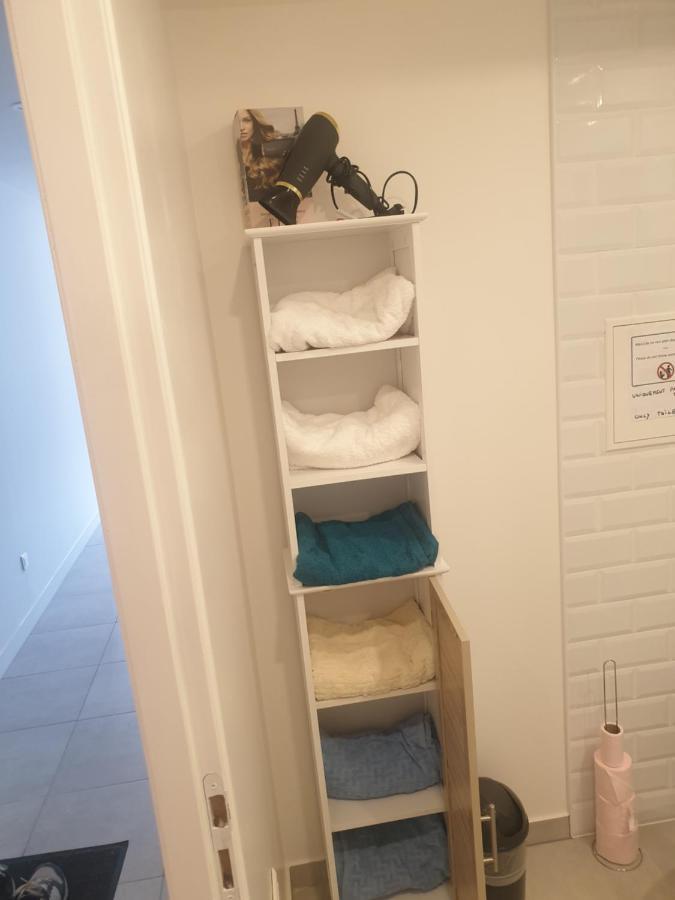 Appartements Renove 2023 Proche Aeroport 5Min, Gare Sncf 2 Min, Tramway Au Pied De L'Immeuble , Parking Possible, Renovated Apartments 2023 Near The Airport 5 Min, Train Station 2 Min, Tram Next To The Building 1 Min, Parking Possible Ніцца Екстер'єр фото