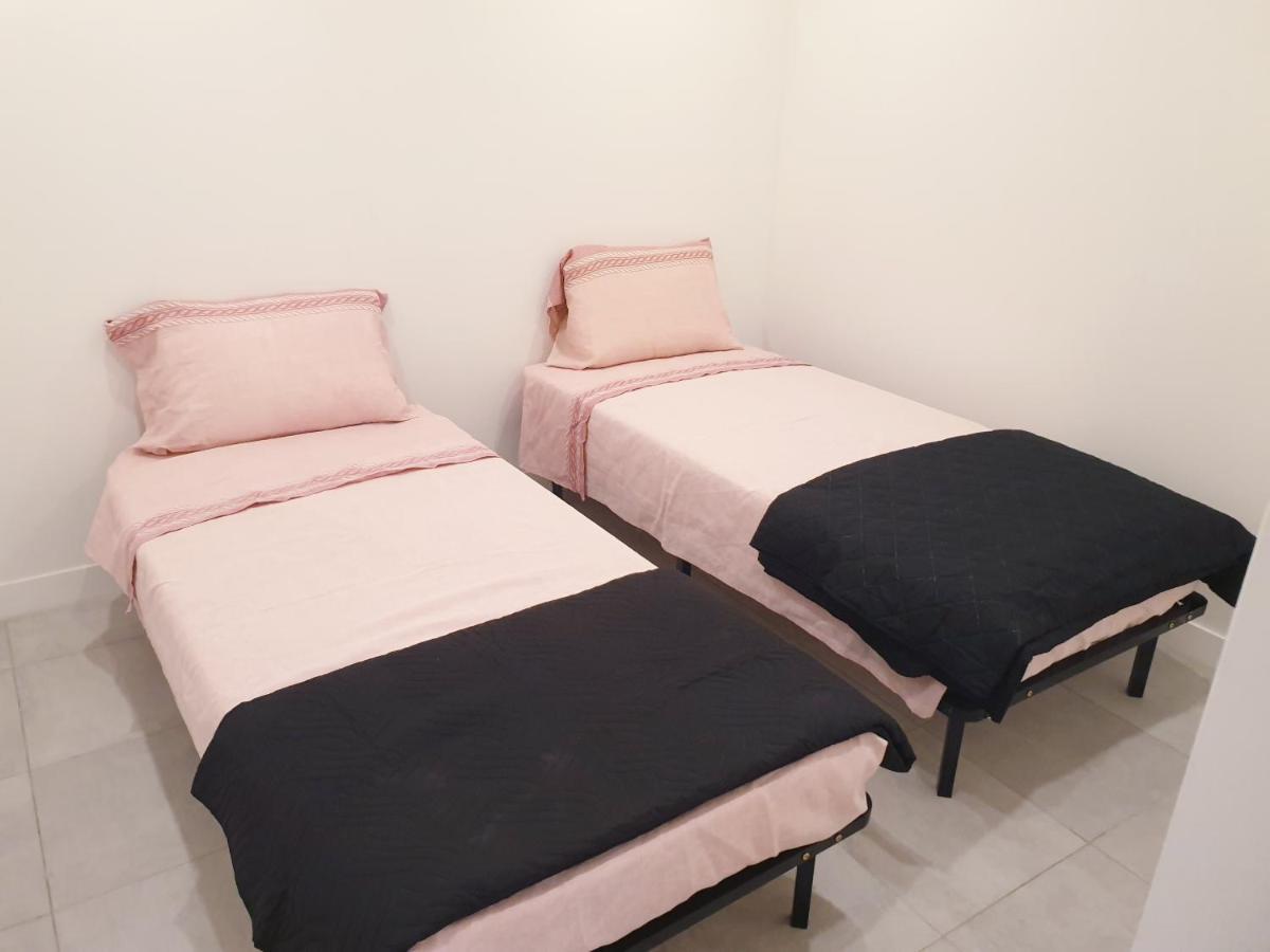 Appartements Renove 2023 Proche Aeroport 5Min, Gare Sncf 2 Min, Tramway Au Pied De L'Immeuble , Parking Possible, Renovated Apartments 2023 Near The Airport 5 Min, Train Station 2 Min, Tram Next To The Building 1 Min, Parking Possible Ніцца Екстер'єр фото
